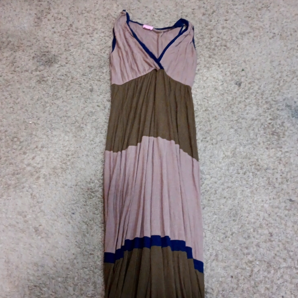 Long dress